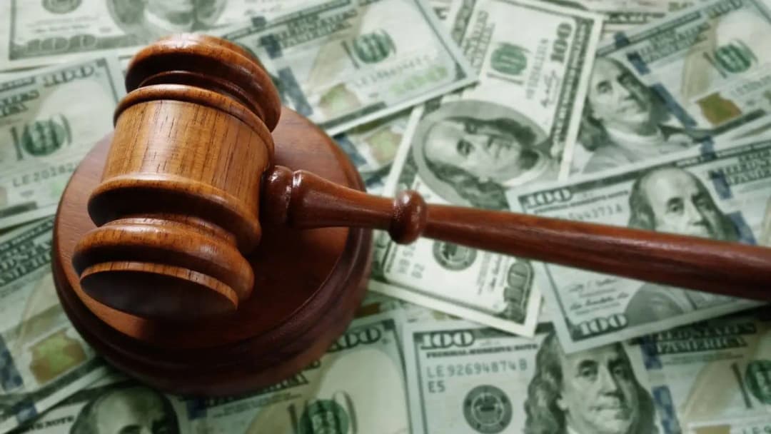 Illinois Employers: New Pay Transparency Requirements in Job Postings